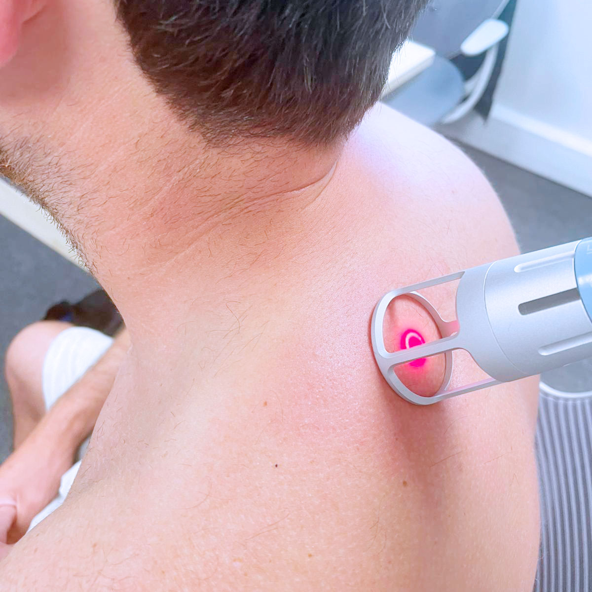 High Intensity Laser Therapy - Shoulder Pain High Intensity Laser Therapy - Shoulder Pain
